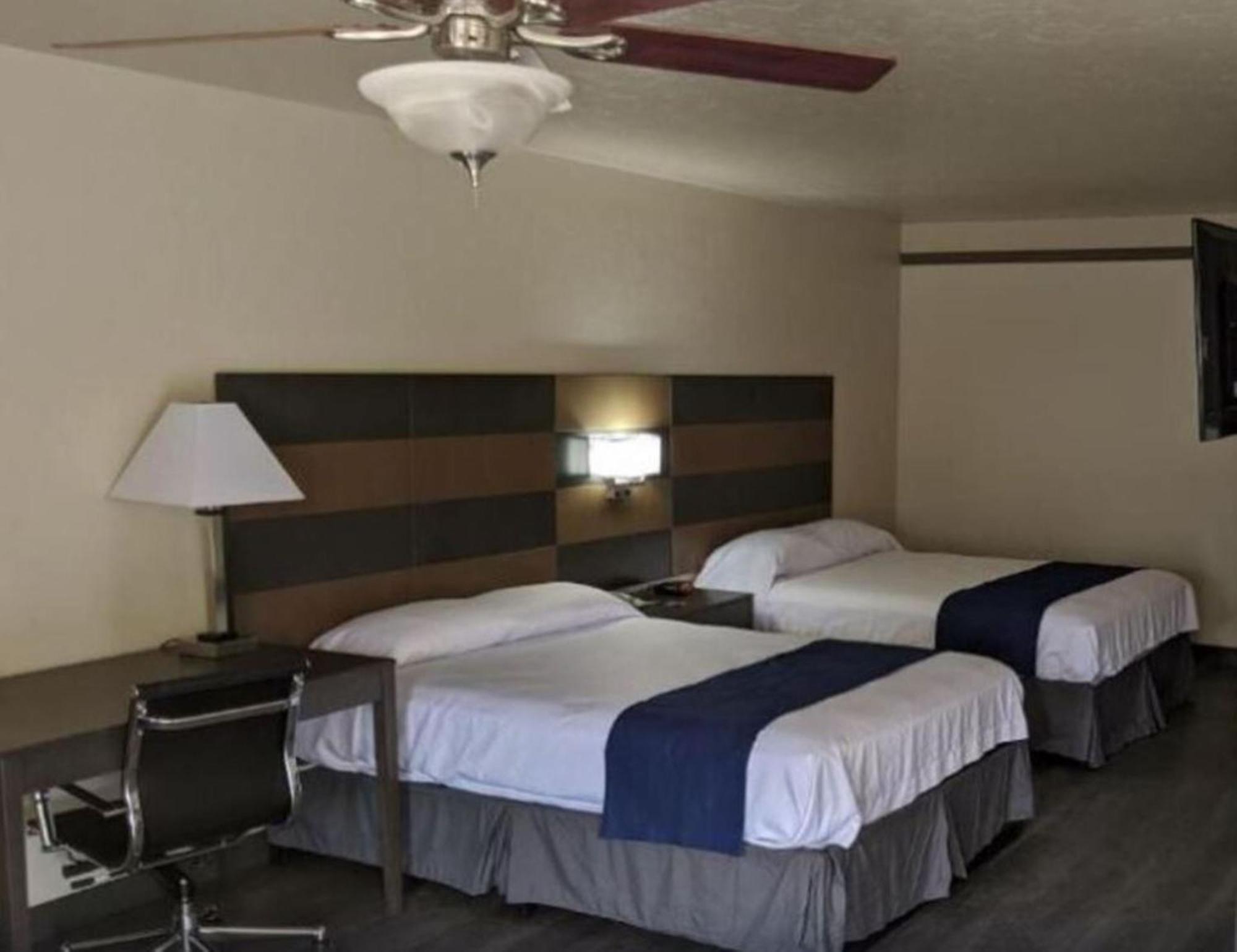 Atrium Inn Fort Stockton Exterior foto